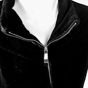 RELAXED VELVET BLACK JACKET!!